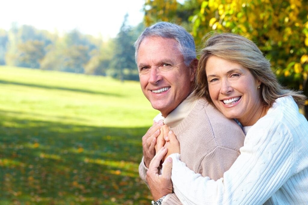 Independence Hall | Senior couple playing